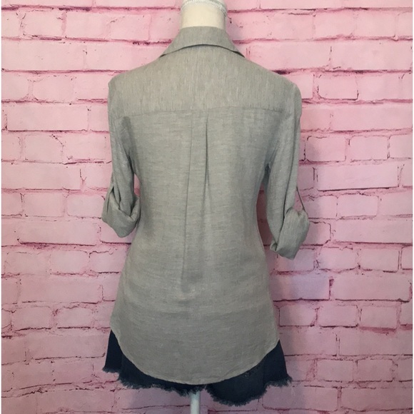 Express Gray Button-Down Top - Picture 7 of 7